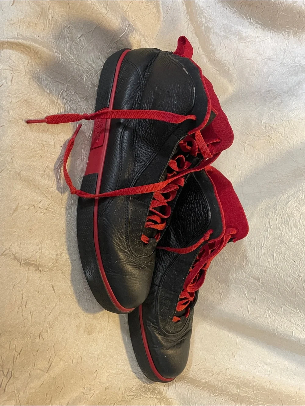 Jordan  X Auto Clave size 11 Men's Black Sneakers with Red Accents